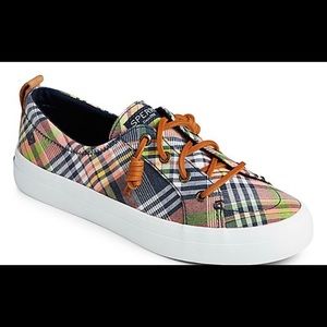 Sperry, NIB Crest Vibe Washed Plaid Sneaker 4 1/2M